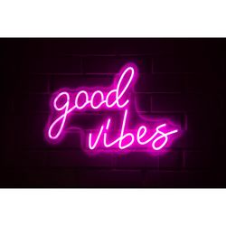 LETRERO ESTILO NEON GOOD VIBES (USB/40,6X60,9CM)