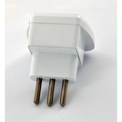 ROYALTECH ADAPTADOR ENCHUFE UNIVERSAL 3 PIN 10A INTROTECH
