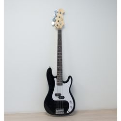ALAGUEZ PACK BAJO ELECTRICO NEGRO CON AMPLIFICADOR 15W