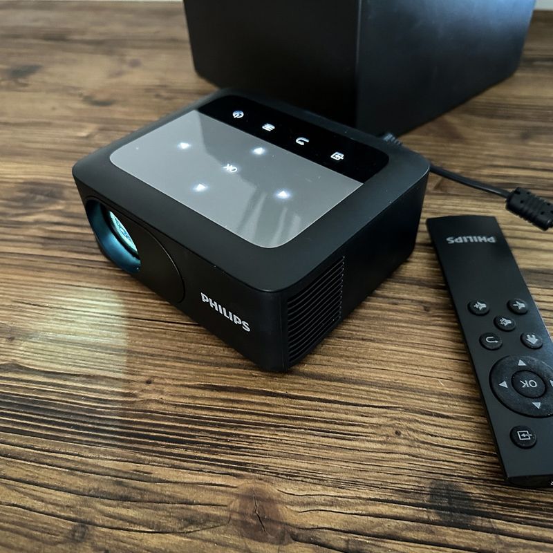 PHILIPS-MINI-PROYECTOR-HD-100-ANSI-NEGRO-NEOPIX-110-WIFI-DUAL-BAND