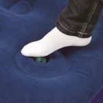 DOITE-COLCHON-INFLABLE-TUSCANY-DOBLE-INFLADOR-DE-PIE-AZUL