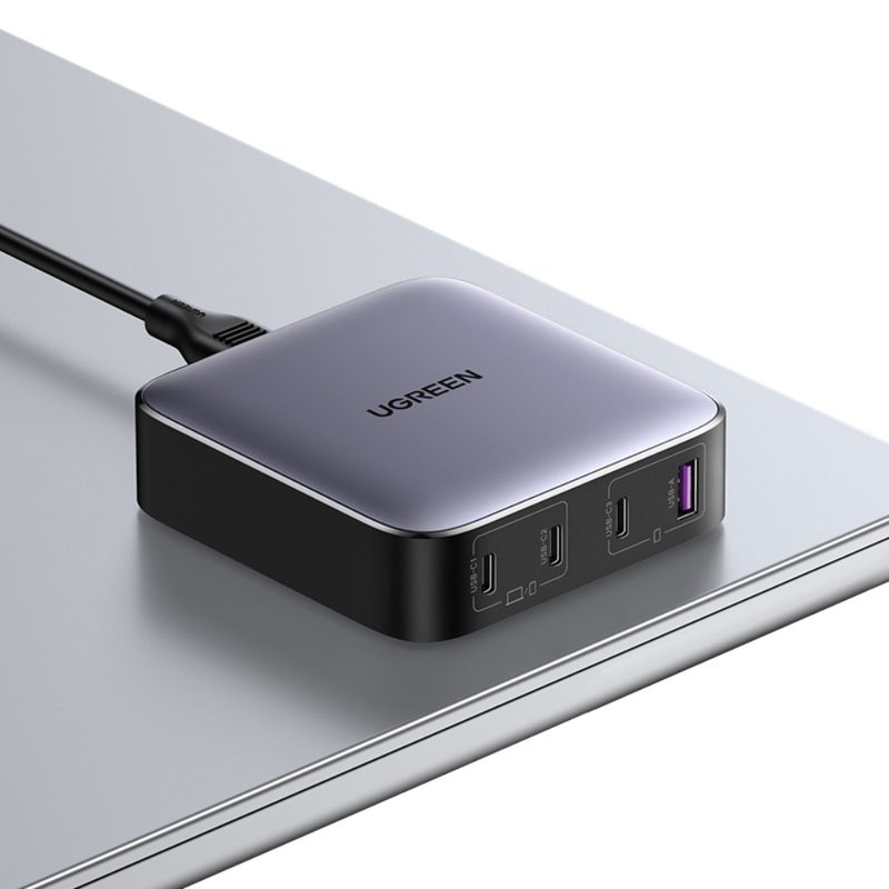 UGREEN CARGADOR PARA ESCRITORIO 100W 1 USB-A + 3 USB-C CD328