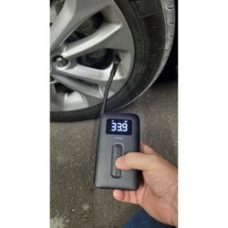 UGREEN INFLADOR RECARGABLE PORTABLE 150PSI MAX BLACK CD259