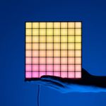 TWINKLY-KIT-STARTER-PANELES-1X5-LED-RGB--SQUARES-TWQ064STW-07-BEU